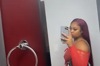 💦NEW IN TOWN 💦 Chocolate Ebony... - Image 3