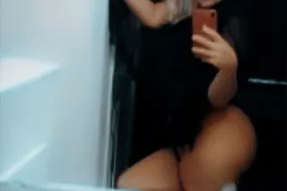 Texas Pro❤Platinum Blonde Hottie With A Smooth Tasty Body❤ - Image 4