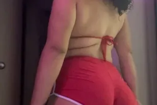 Come See Me 🩷 - Image 3